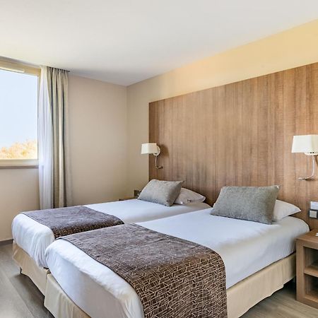 Best Western Hotel Des Barolles - Lyon Sud Бринье Экстерьер фото